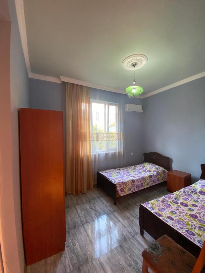 Beliy Dom Hotel Kvariati Luaran gambar